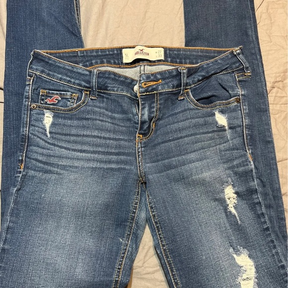 Hollister Jeans - Picture 7 of 8